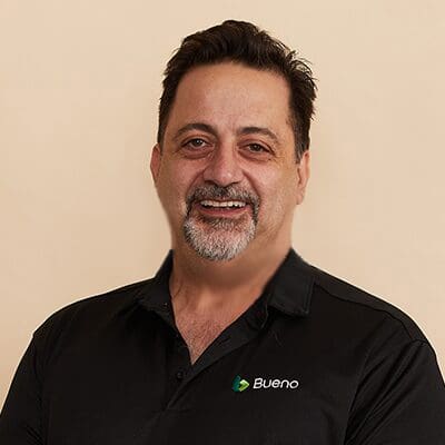 Bueno Analytics John La Rosa 1 The Leadership Team